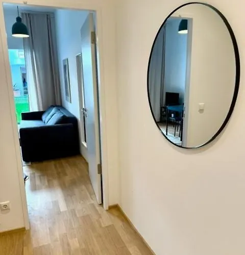 Apartment Central, Brand New With Private Own Garden Vienna